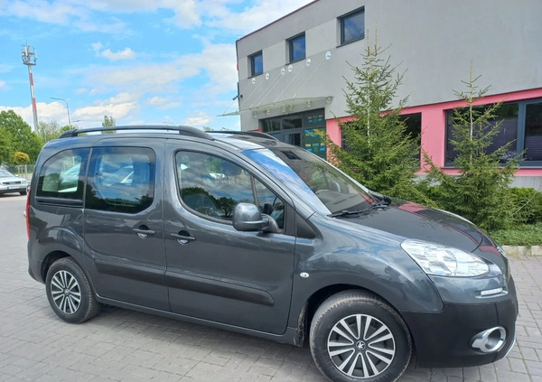 Peugeot Partner cena 29900 przebieg: 190000, rok produkcji 2014 z Zamość małe 562
